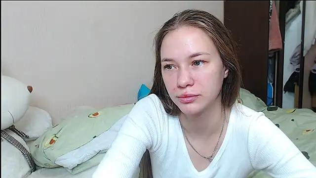 leila bambi  online show from January 2025 06:20:02 PM