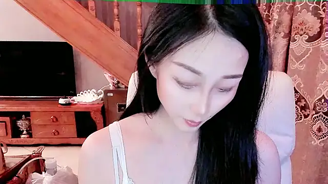 Snapshot of NIAN-er chatting on January 2025 05:01:01 PM NIAN-er online show from January 2025 05:01:01 PM