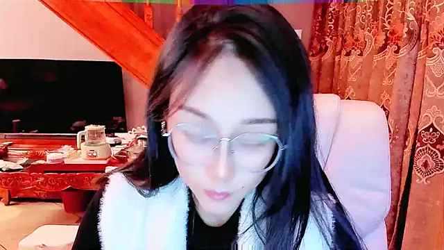 Snapshot of NIAN-er chatting on January 2025 12:27:02 PM NIAN-er online show from January 2025 12:27:02 PM