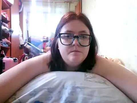 Snapshot of DesireMelissa chatting on October 2025 05:59:01 AM DesireMelissa online show from October 2025 05:59:01 AM