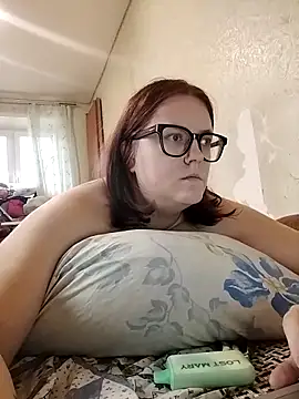 Snapshot of DesireMelissa chatting on November 2025 06:35:02 AM DesireMelissa online show from November 2025 06:35:02 AM