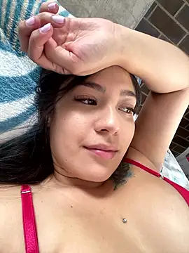 Latina vanessa online show from March 2026 08:25:01 PM