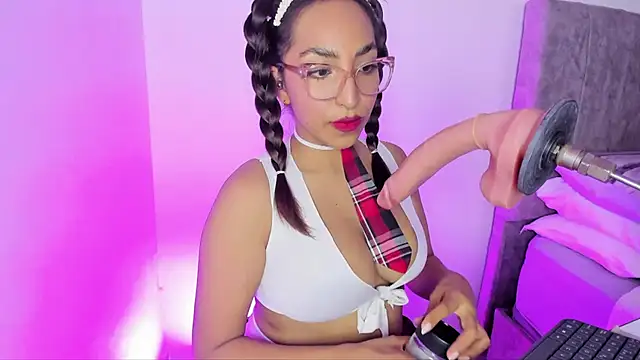 Leticia brownn1 online show from April 2026 07:50:02 PM