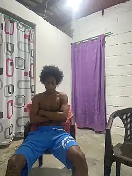 Larry-n-clouds online show from April 2026 06:11:01 AM