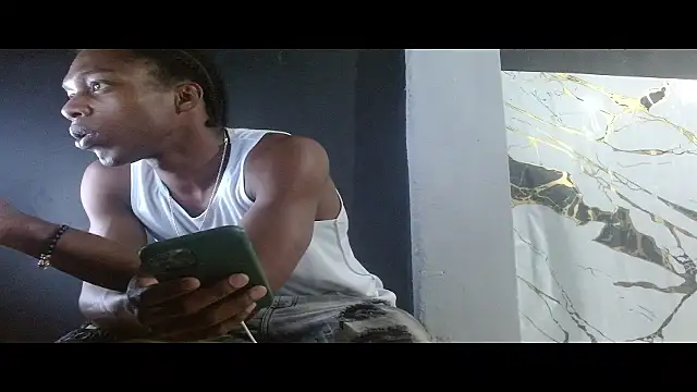 Larry-n-clouds online show from June 2026 02:16:01 AM