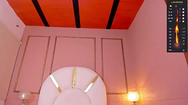 Donnapaul online show from February 2025 11:55:01 AM