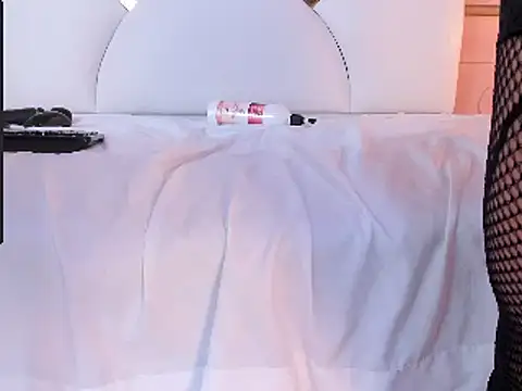 Donnapaul online show from March 2025 03:03:02 PM