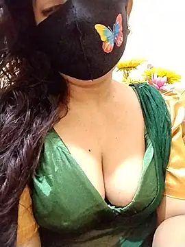 Ameera19 online show from July 2026 07:28:02 PM