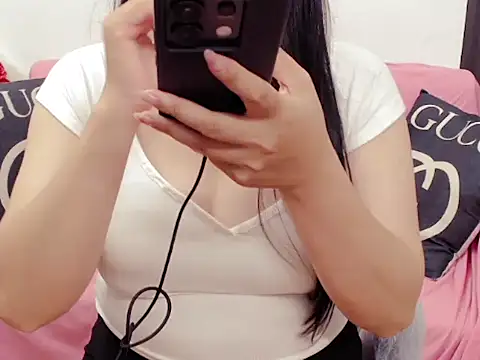 Snapshot of Haruka95 chatting on May 2026 04:04:02 PM Haruka95 online show from May 2026 04:04:02 PM