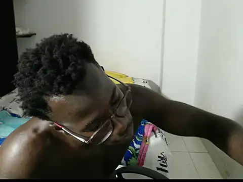  Lowmaypalacios online show from April 2026 10:32:02 PM