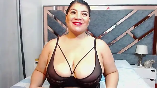 KarlaTesg online show from March 2025 12:01:01 PM