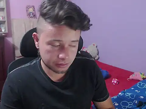 JOHANLEON1 online show from August 2026 05:39:02 AM