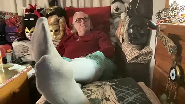 Snapshot of EroticVenetian chatting on February 2026 07:12:01 AM EroticVenetian online show from February 2026 07:12:01 AM