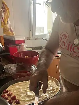 Snapshot of EroticVenetian chatting on February 2026 11:32:01 AM EroticVenetian online show from February 2026 11:32:01 AM