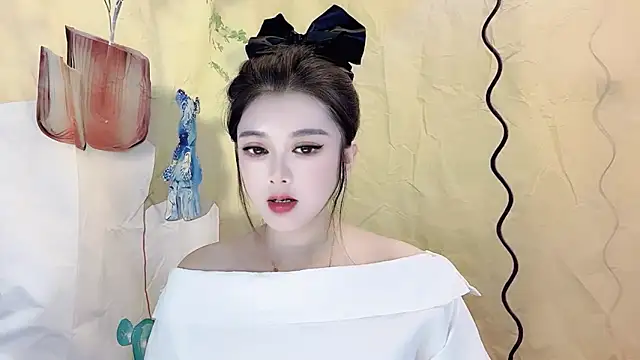 VIWVI online show from October 2025 05:10:01 AM