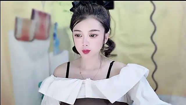 VIWVI online show from April 2026 05:19:01 AM