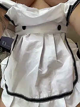 montmariana online show from April 2026 05:05:02 PM