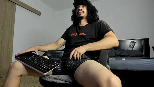 TristanWoods online show from April 2026 09:31:01 AM