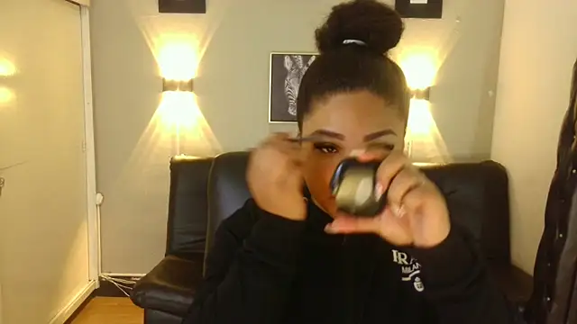 ashley Tompson1 online show from December 2024 11:59:01 AM