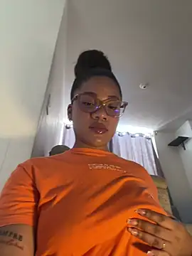 Snapshot of ashley_Tompson1 chatting on April 2026 12:51:02 PM ashley Tompson1 online show from April 2026 12:51:02 PM