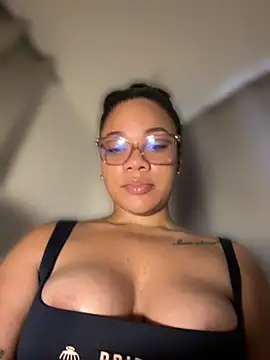 ashley Tompson1 online show from July 2026 11:46:01 AM