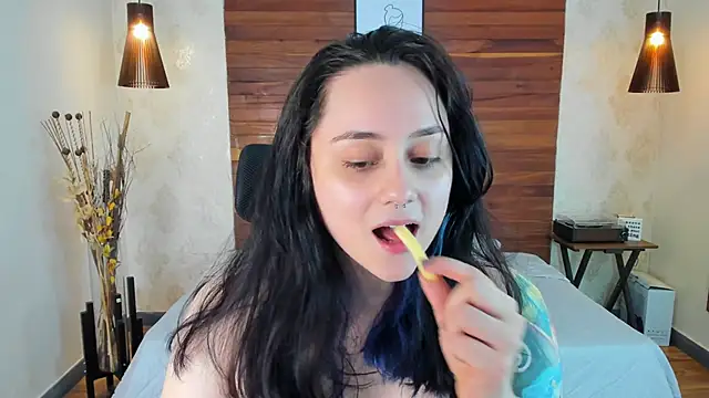 KatherineBond online show from March 2025 01:19:01 AM