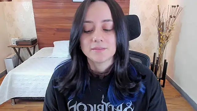 KatherineBond online show from March 2025 10:50:01 PM