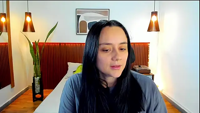 KatherineBond online show from September 2025 07:05:01 PM