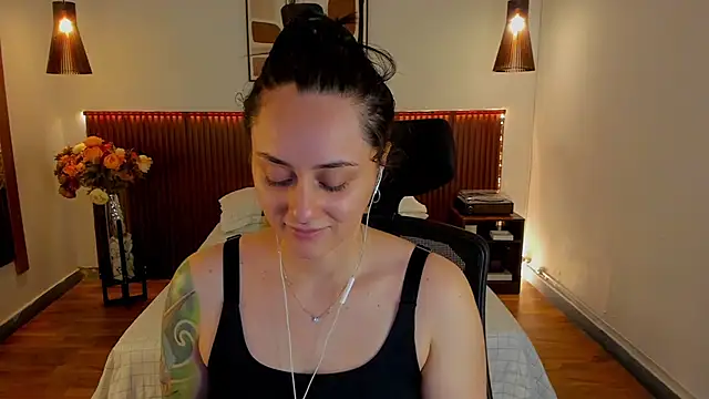 KatherineBond online show from June 2026 04:21:02 PM