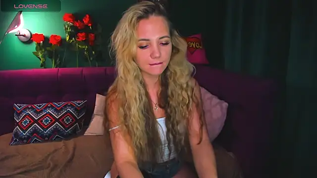 EvaMoran online show from February 2025 05:19:01 AM