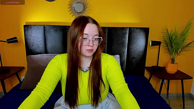 Emma adorablle online show from December 2024 08:45:02 AM
