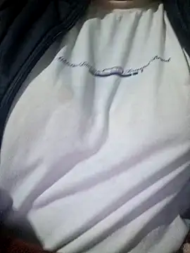 Priya Bong online show from November 2025 02:22:01 AM