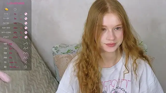 Snapshot of TrissMerigold9 chatting on February 2025 11:22:02 PM TrissMerigold9 online show from February 2025 11:22:02 PM