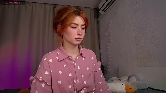 Snapshot of Evaa_Moonn_ chatting on October 2025 08:59:02 AM Evaa Moonn online show from October 2025 08:59:02 AM