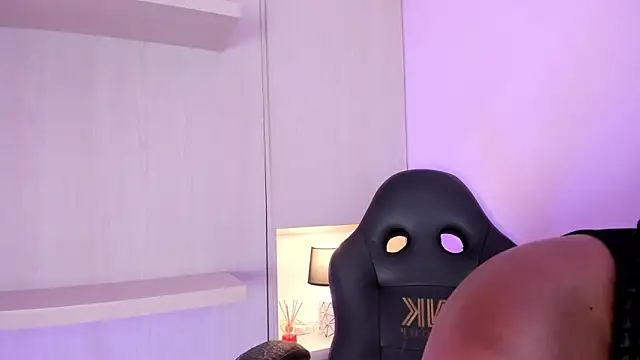 tamaraa smiith online show from September 2025 07:41:02 PM