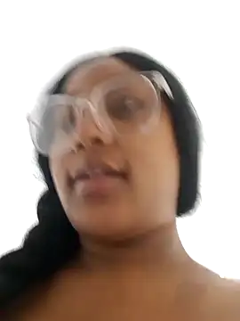 Adelehottman online show from October 2025 12:33:01 PM