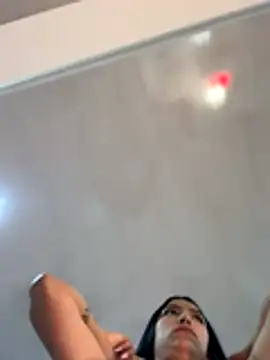 Snapshot of Milena-1 chatting on October 2025 10:05:02 AM Milena-1 online show from October 2025 10:05:02 AM