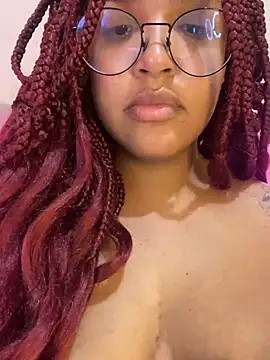 Snapshot of 99_Lilith chatting on December 2024 12:59:02 AM 99 Lilith online show from December 2024 12:59:02 AM