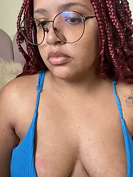 Snapshot of 99_Lilith chatting on December 2024 06:27:02 PM 99 Lilith online show from December 2024 06:27:02 PM