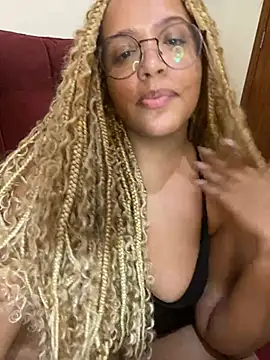 Snapshot of 99_Lilith chatting on February 2025 04:09:02 AM 99 Lilith online show from February 2025 04:09:02 AM