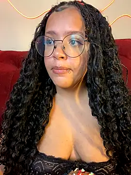 Snapshot of 99_Lilith chatting on October 2025 12:19:01 AM 99 Lilith online show from October 2025 12:19:01 AM