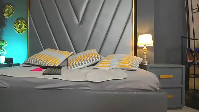 Snapshot of BrendaAdams_ chatting on February 2025 11:32:02 AM BrendaAdams online show from February 2025 11:32:02 AM
