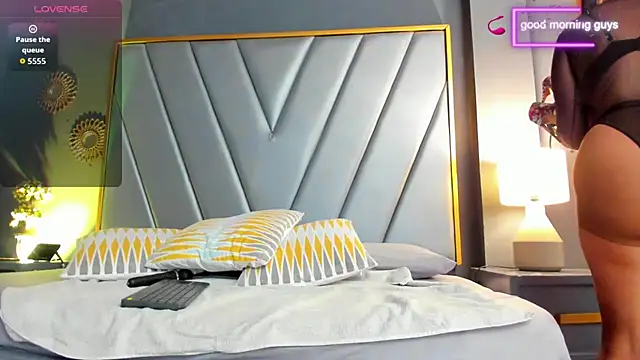 BrendaAdams  online show from September 2025 11:03:01 AM