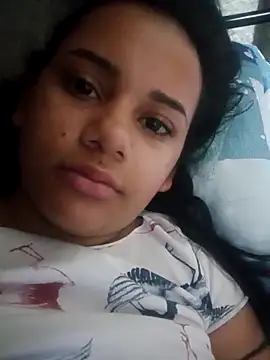 Snapshot of _Miaaleon chatting on February 2025 10:29:02 AM Miaaleon online show from February 2025 10:29:02 AM