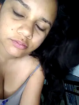 Snapshot of _Miaaleon chatting on October 2025 09:10:01 AM Miaaleon online show from October 2025 09:10:01 AM