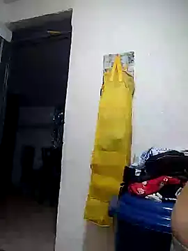 Snapshot of _Miaaleon chatting on November 2025 10:48:02 AM Miaaleon online show from November 2025 10:48:02 AM