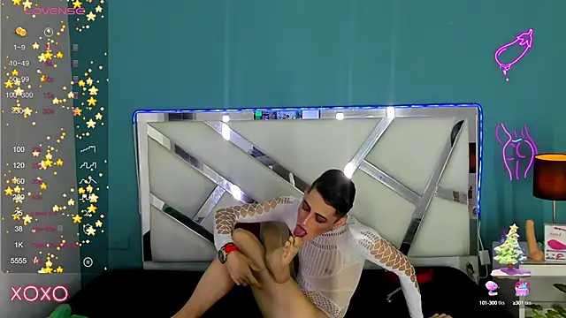 Snapshot of dominic_thailor chatting on December 2024 02:00:02 PM dominic thailor online show from December 2024 02:00:02 PM