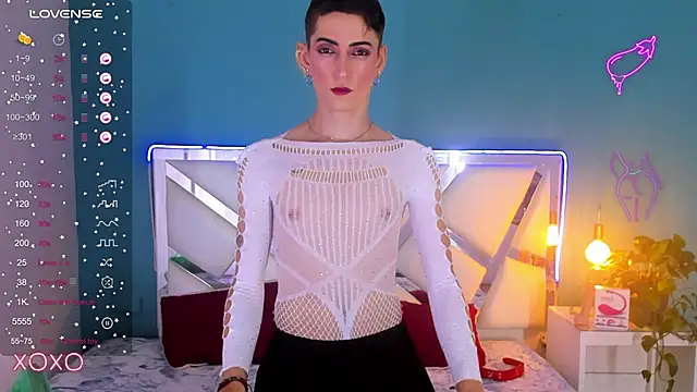 Snapshot of dominic_thailor chatting on January 2025 05:04:01 PM dominic thailor online show from January 2025 05:04:01 PM