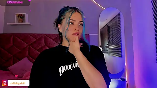 cattaleya    online show from January 2025 07:19:02 AM