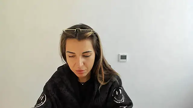 Summmmersky online show from October 2025 12:06:01 PM